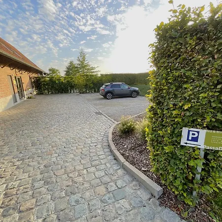 - Passadia Bed & Breakfast 3*