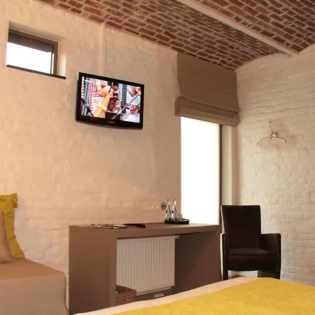 - Passadia Bed & Breakfast 3*